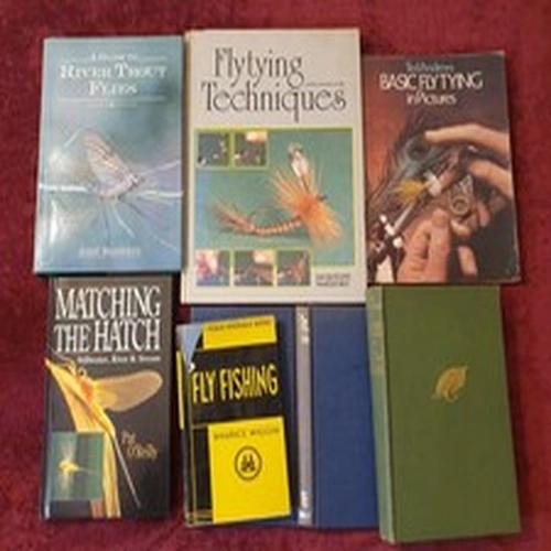 Bundle of x7 fly tying & fly fishing books for Trout & Salmon Fishing  VG / Ex.