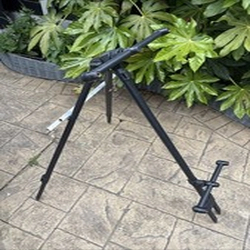 River Fishing Rod Pod / Bank Stick Setup – Adjustable Black Metal Stand