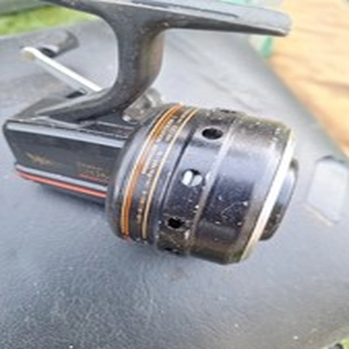 Daiwa Closed Face 120m Fishing Reel