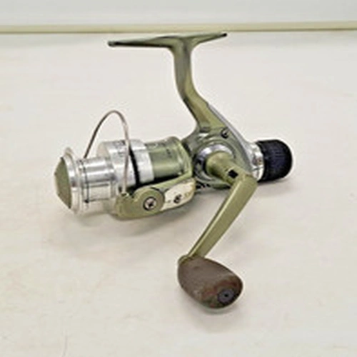 Shakespeare Spinning Fishing Reel Mach 2 3000 Rear Drag Coarse River Lake Pond