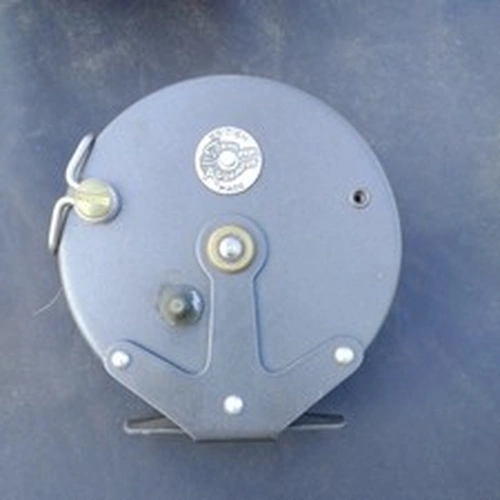 Strike Right Hydraflo centrepin reel