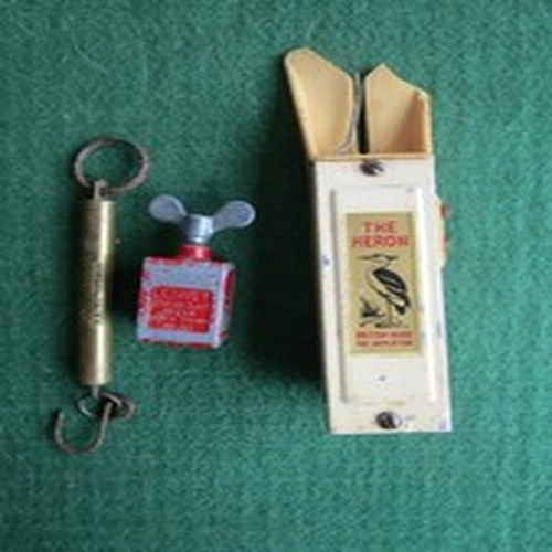 LESNEY BREAD BAIT PRESS THE HERON BITE ALARM HEAD MORGANITE BRASS WEIGHING SCALE