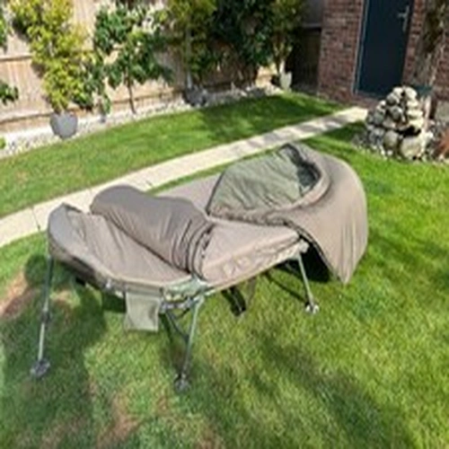 Trakker Levelite Oval Bed System Tall - Carp Fishing Bedchair