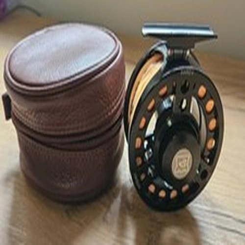 Hardy Uniqua 3/4 Fly Reel and Spare Spool