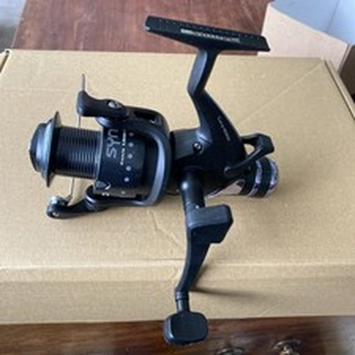 Carp Fishing Reel Syntra 5000 Carp Fishing Tackle. Unused