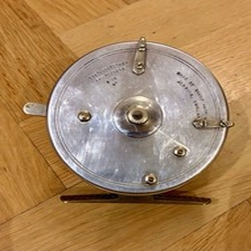 Excellent condition vintage Hardy Alnwick Longstone fishing reel 4"