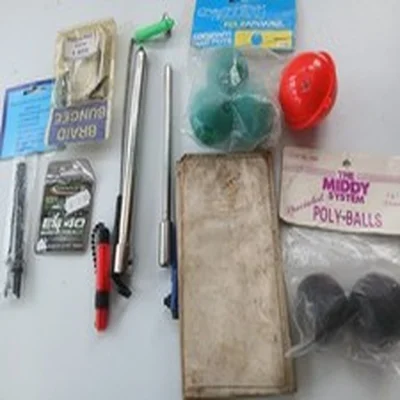 VARIOUS PIECES OF FISHING TACLE SMALL JOB LOT NEW OLD STOCK (20A)