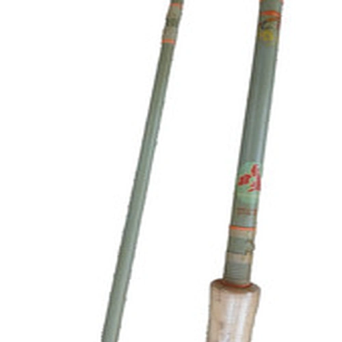 CARBON 9 1/2 FT TWO LAKES MADE IN BRITAINFISHING ROD  (13i)