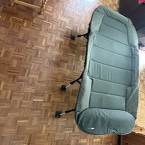 JRC DEFENDER LEVEL BED BEDCHAIR WIDE RRP £199 CARP SET UP FISHING Z BED CAMPING