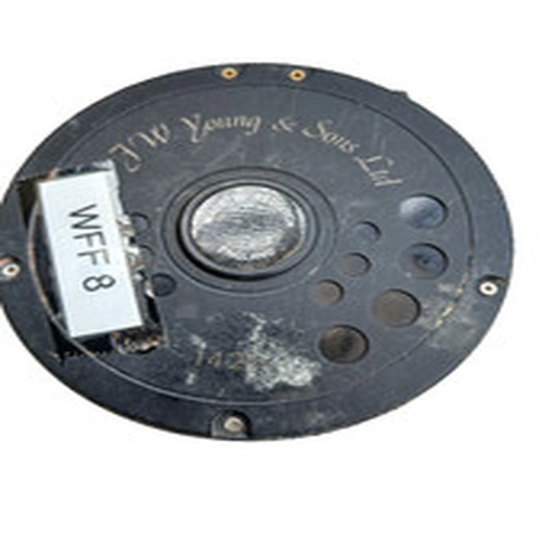 J W YOUNG AND SONS FLY FISHING REEL /WFF8 LINE (12T)
