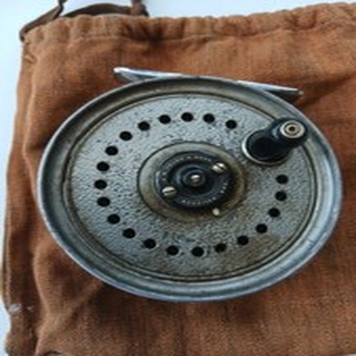 J W Young  Bealex Vintage Fly  Fishing Reel  IN GOOD CONDITION (19Q)