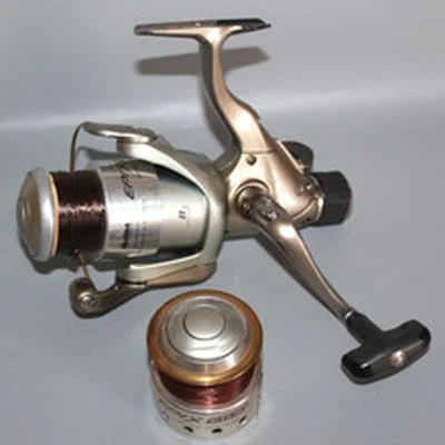 OKUMA EPIX ER40 FISHING REEL WITH SPARE SPOOL