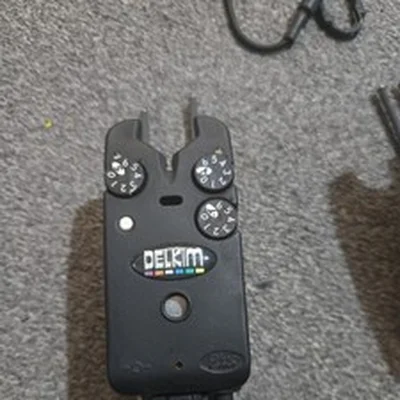 3x Delkim Txi Plus Bite Alarms – Red/White/Blue LEDs – Carp Fishing Txi+ Set