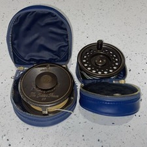 Vintage Hardy Golden Prince 8/9 Fly Reel with 1 spare Spool with Hardy Cases