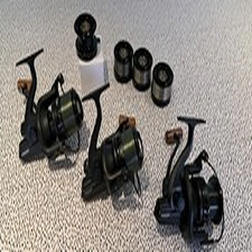 Sonik Insurgent 5000 Carp Reels (2 plus 1 for spares / repair) + 4 spare spools