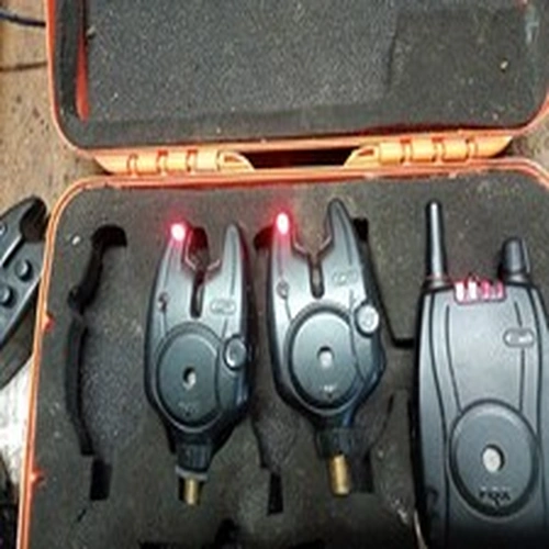 2 Fox Mr+ Alarms Boxed with Receiver Carp Fishing Bite Alarms