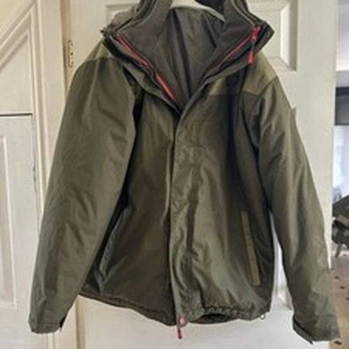 Used Trakker Core 2 Piece Winter Suit Fishing Carp in great condition 