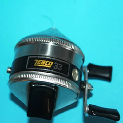 VINTAGE ZEBCO 33 CLOSED FACE FISHING REEL