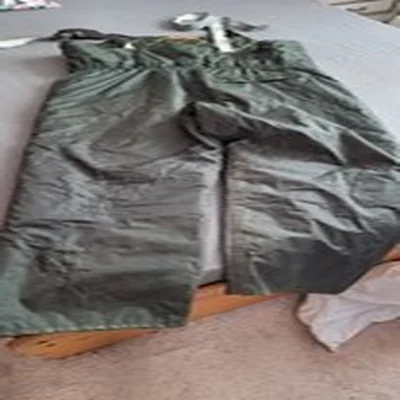 Regatta Green Sallopettes XXL up to 42" Waterproof Lined.