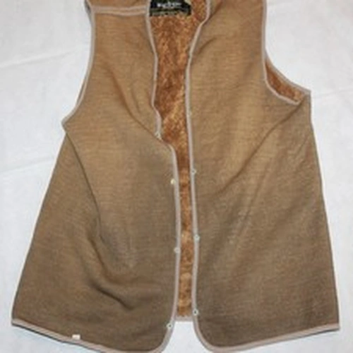 VINTAGE BARBOUR ACRYLIC LINING FOR BARBOUR COAT SIZE 102cm / 40 inches