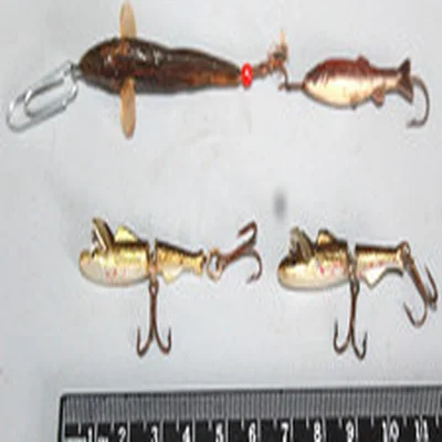 RARE VINTAGE LURES 2x FRANCE JOINTED MINNOWS 1 SMALL LURE &  SPINNER TYPE MINNOW