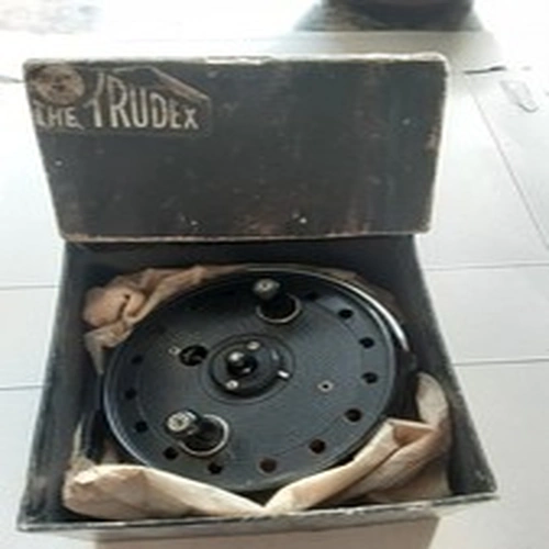 J.W Young & Sons Trudex  Centre Pin 4’ Fishing Reel  Vintage In Original Box