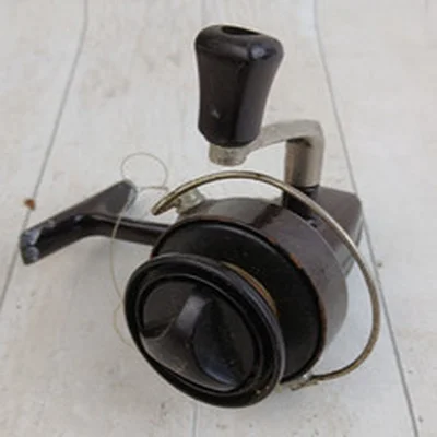 Vintage Korean Daiwa 7270A spinning fishing reel 1970s 1980s *not tested*