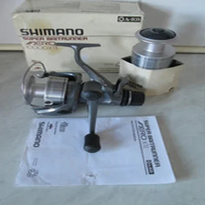 SHIMANO SUPER 10000XTE BAITRUNNER REEL + S/SP00L, PAPERS, BOX IN GREAT CONDTION