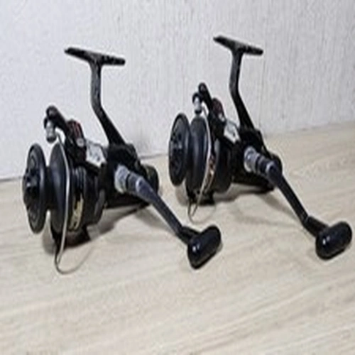 2 x SHIMANO CUSTOM X-3000 QUICKFIRE FISHING REELS