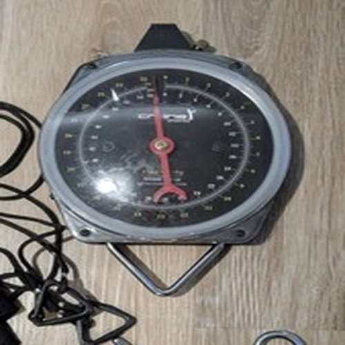 Crane Sports Dial Hanging Fishing Scales 25kg / 55lbs with Pouches & Hooks - VGC