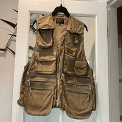 Shakespeare Cam-Fis by JW Fishing Vest Gilet Waistcoat Jacket  - Medium