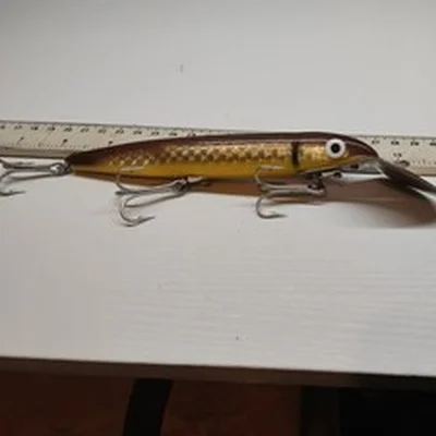 RARE ,VINTAGELARGE,-CISCO KID TACKLE-CISCO KID JERKBAIT-PIKE FISHING LURE
