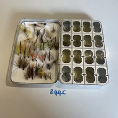 Okuma Silver Window & Foam Fly Box With 56 Top Water & May Flies