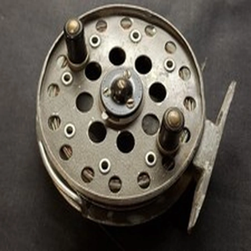 Avon Royal  Fishing Reel Vintage