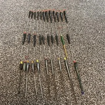 Mixture Of 32 stick Floats