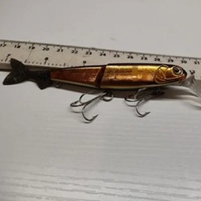 TOP  QUALITY,OLD SCHOOL,N'GAGE- JOINTED HYBRID MINNOW-BASS,PIKE FISHING LURE.