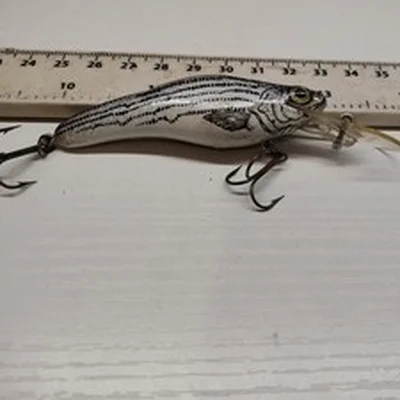 TOP QUALITY,VINTAGE,CRANKBAIT CORP-FINGERLING-PIKE ,BASS FISHING LURE