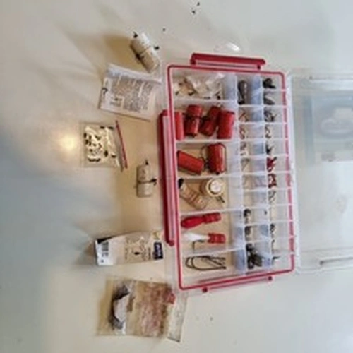 SEA FISHING  terminal tackle mostly new with container 