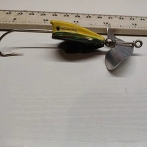  RARE,VINTAGE,HEDDON-BRUSH POPPER BUZ BAIT-PIKE,TROUT,SALMON FISHING LURE