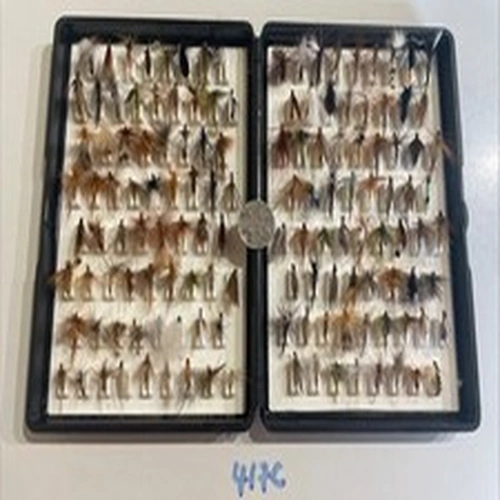 Fox Box Fly Box Black Dry & Top Water Flies 136 Flies Total Trout Fly Fishing