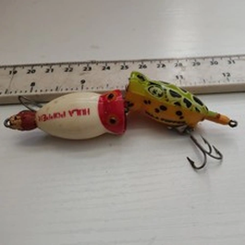 2×TOP QUALITY,VINTAGE,FRED ARBOGAST-HULA POPPER- BASS,TROUT FISHING LURES