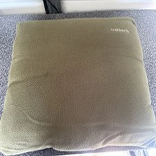 Trakker Fishing Pillow And Bag