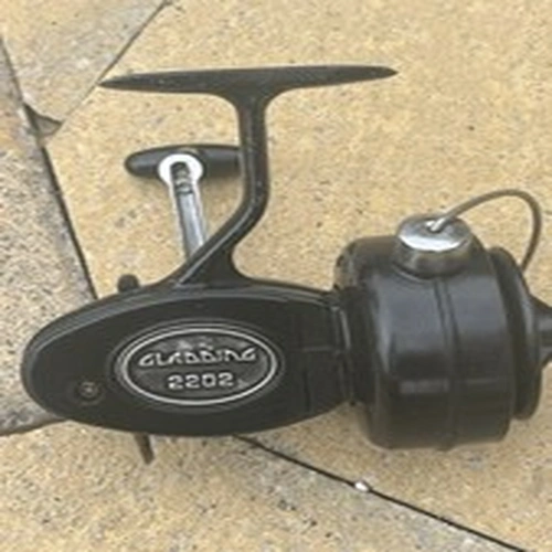 Vintage Fishing Reel Gladding 2022