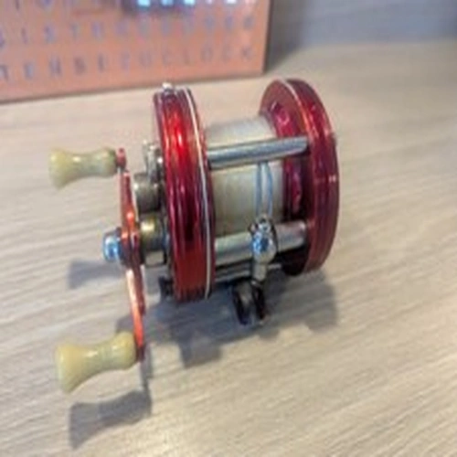ABU Ambassadeur 5000  Baitcasting Fishing Reel. Stamped  84-287-86. Original Box