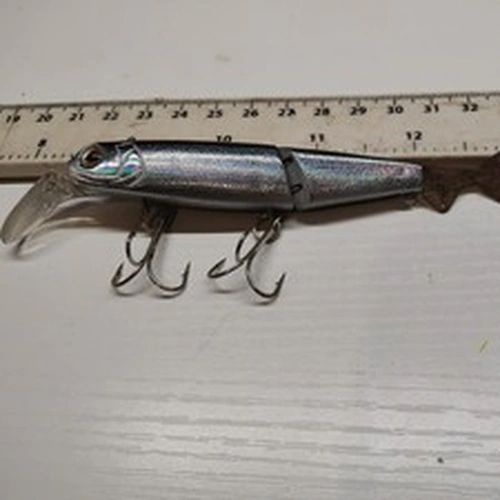 TOP  QUALITY,OLD SCHOOL,N'GAGE- JOINTED HYBRID MINNOW-BASS,PIKE FISHING LURE.