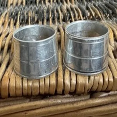 A great pair of vintage alloy reel seating rings for your nice cane rod