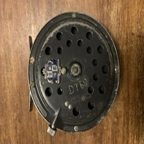 Vintage Gilfin Fly Fishing Reel Made In Japan Price To Sell Bargain