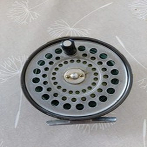 V good vintage hardy alnwick LRH lightweight trout fly fishing reel 3.25"