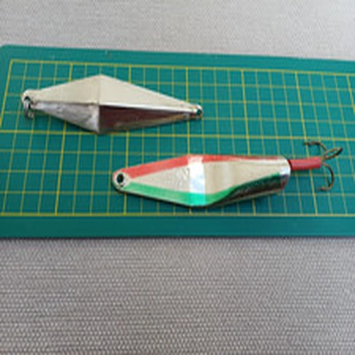 PAIR OF VINTAGE 100gm JIGGING LURES/PIRKS-ABU EGON & ABU PRISMA