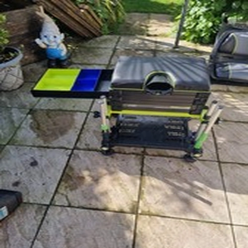 Fishing Tackle Hardly used  Matrix F25 seat box with spare back rest